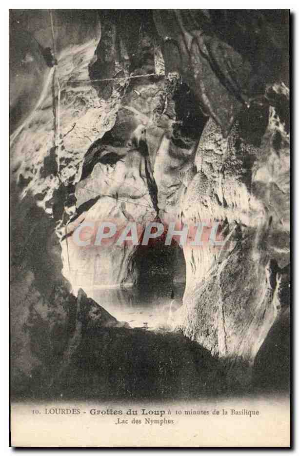 CPA Lourdes Grotten Du Loup Lac Des Nymphes