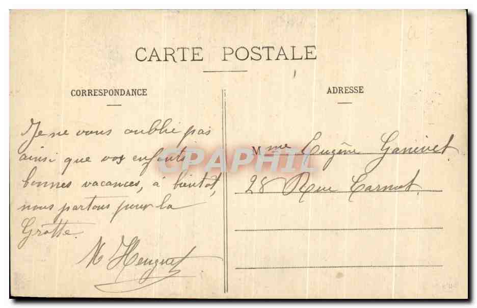 CPA Les Pyrenees Lourdes L'Ange de l'Entree du Calvaire — Verso