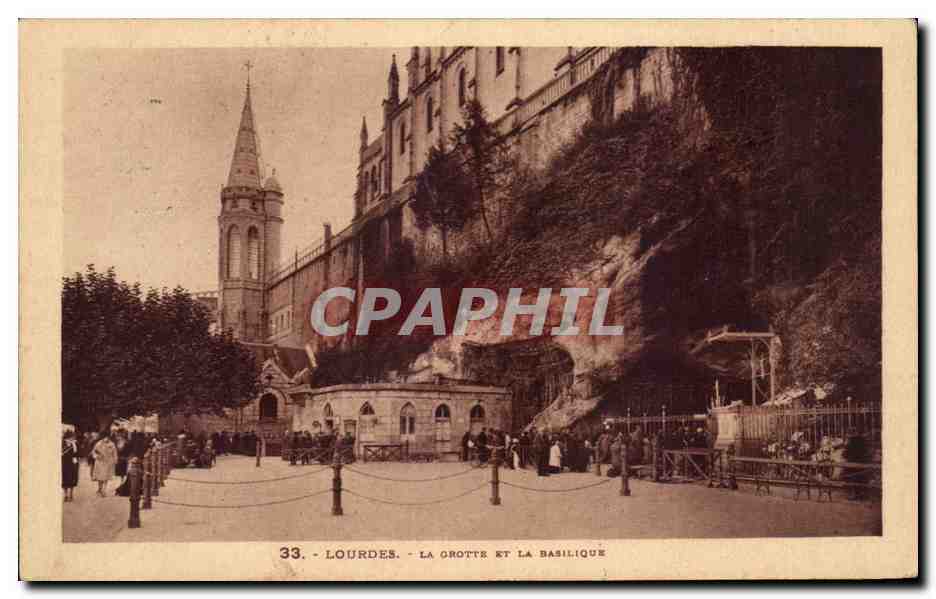CPA Lourdes La Orotte Et La Basilique