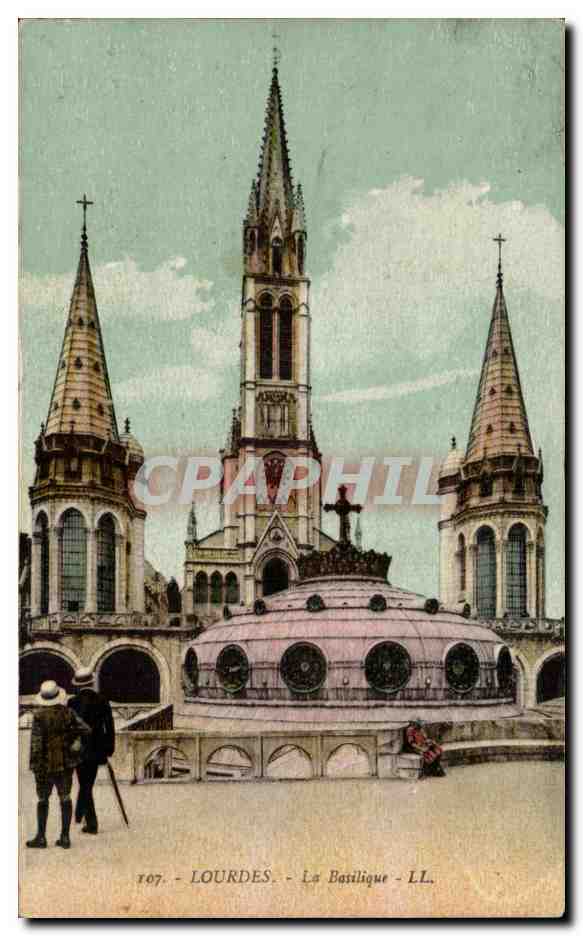 CPA Lourdes Le basilique 