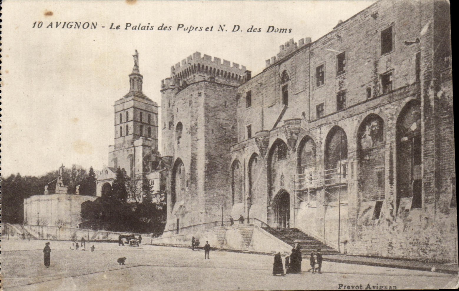 CPA Avignon Palais des papes et ND des Dames