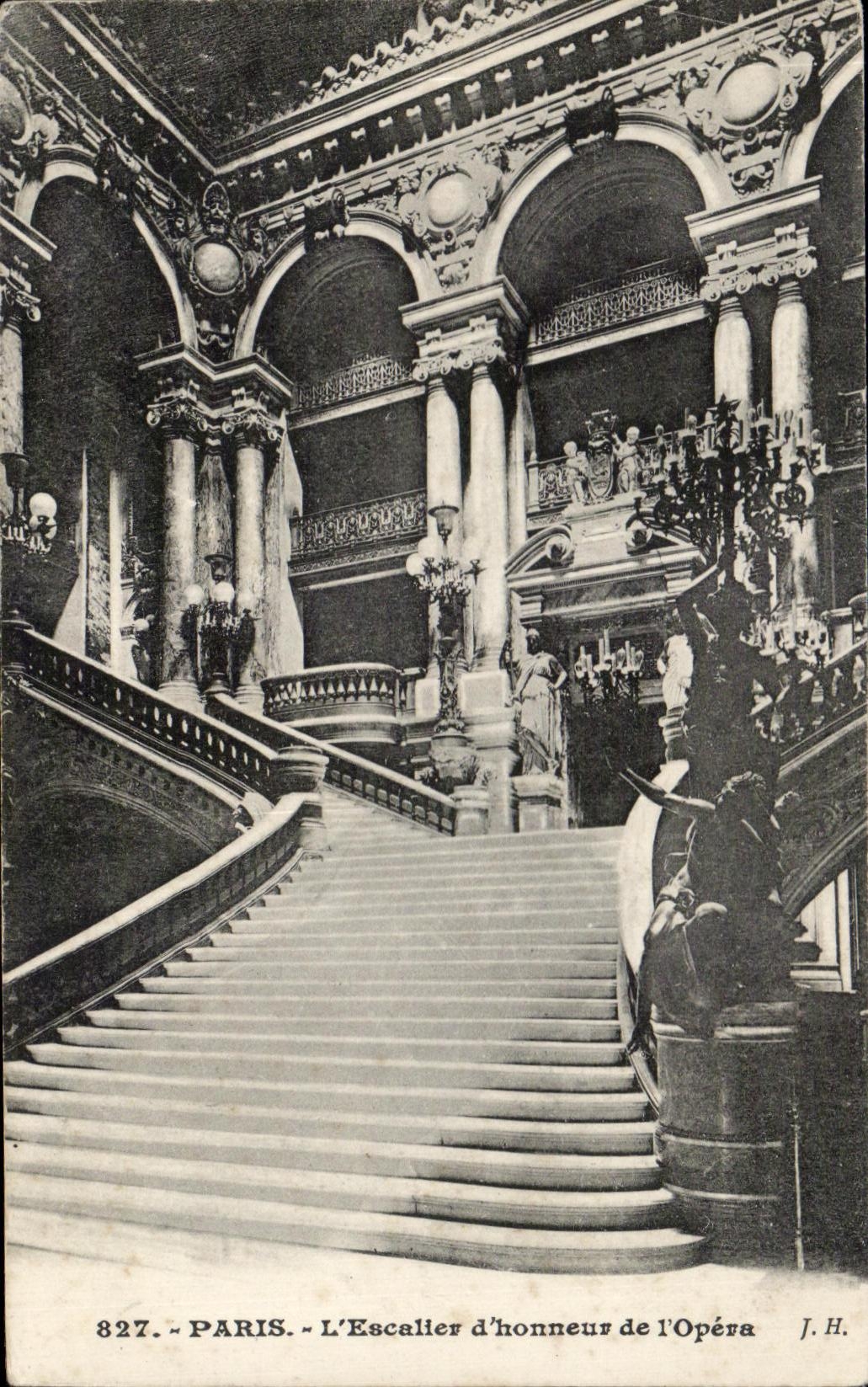 CPA Paris L Escalier d'honneur de l'opera