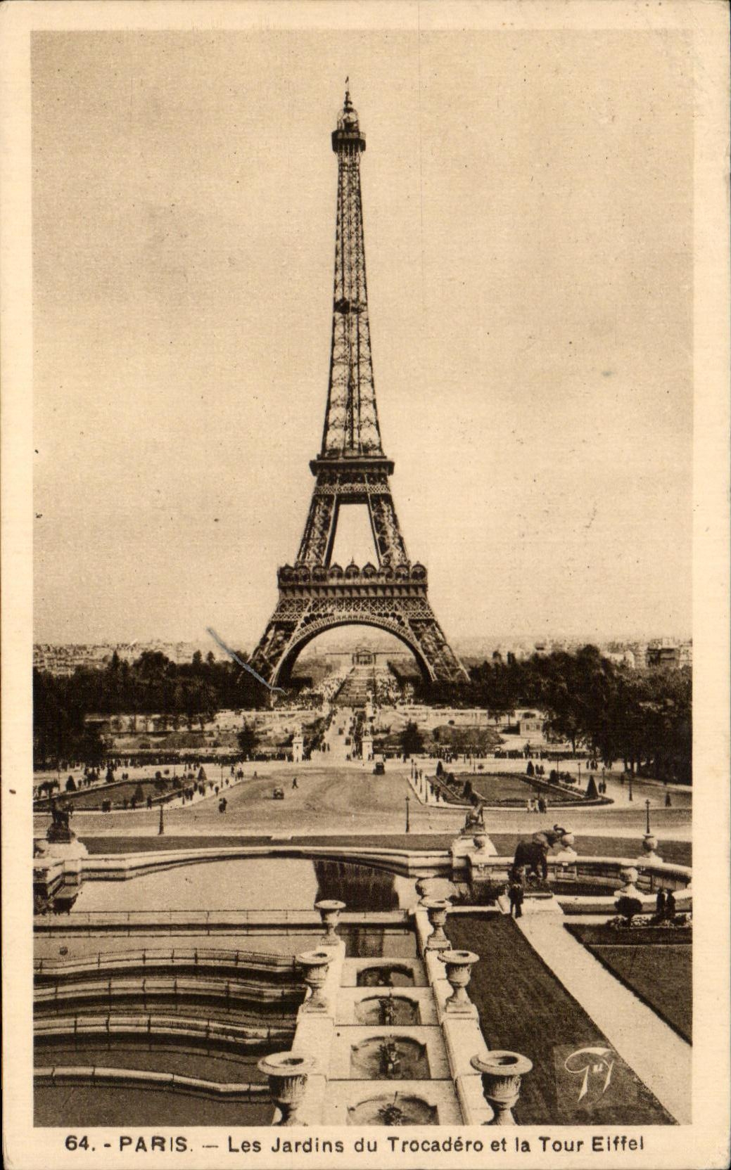 Paris — Les Jardins du Trocadéro et la Tour Eiffel — éditeur T.J. n°64