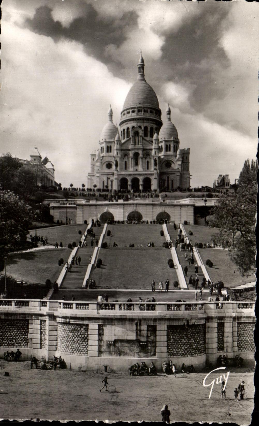 CPA Paris Et Ses Merveilles Basilique Du Sacre Coeur De Montmartre Et Les jardins