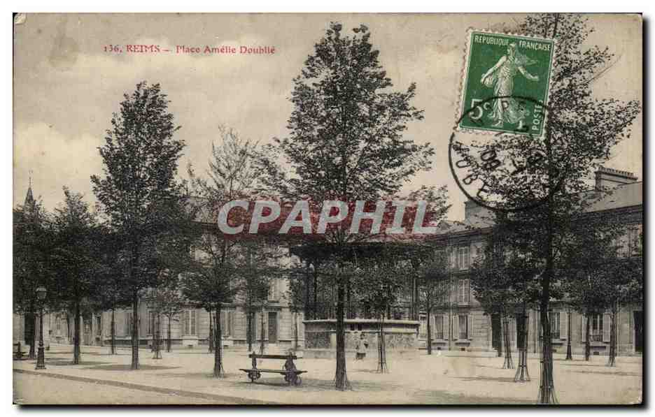Reims — Place Amélie Double — éditeur inconnu, n° 136