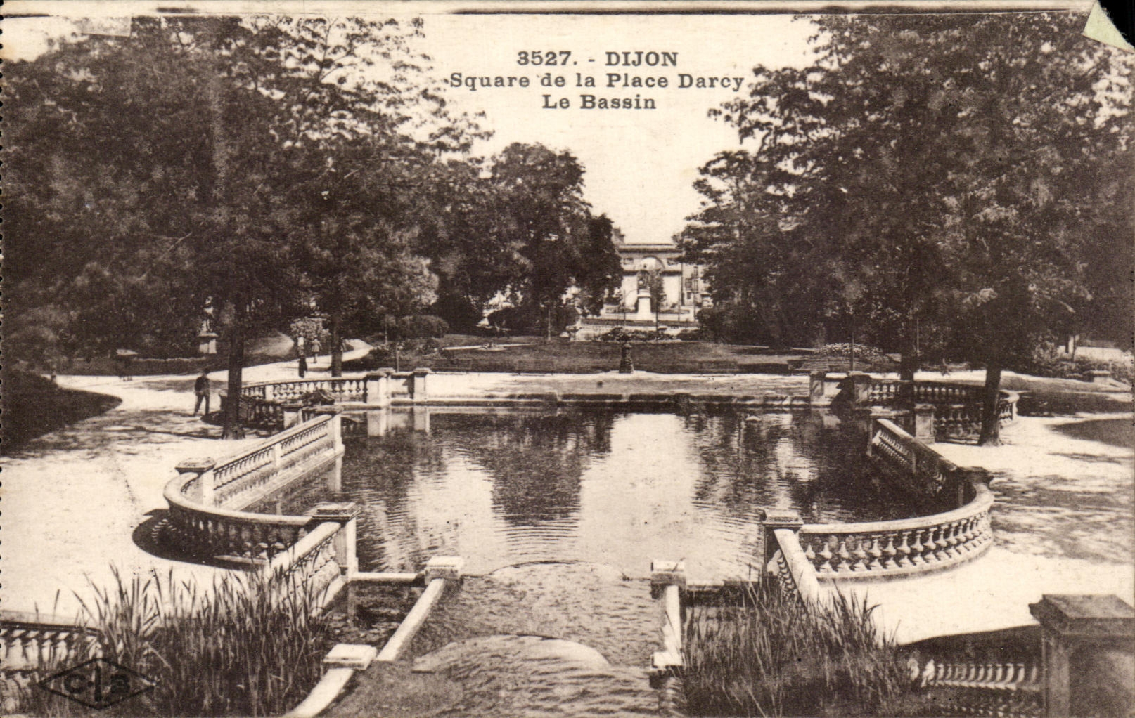 Dijon - Square de la Place Darcy - Le Bassin — éditeur 'EVA' n°3527