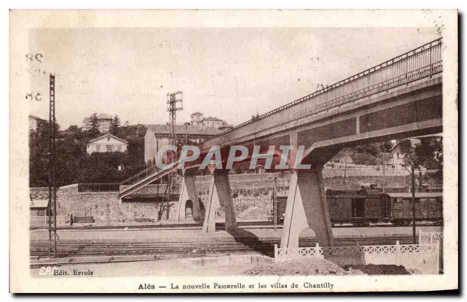 CPA Ales La nouvelle Passerelle et les villas de Chantilly Train 