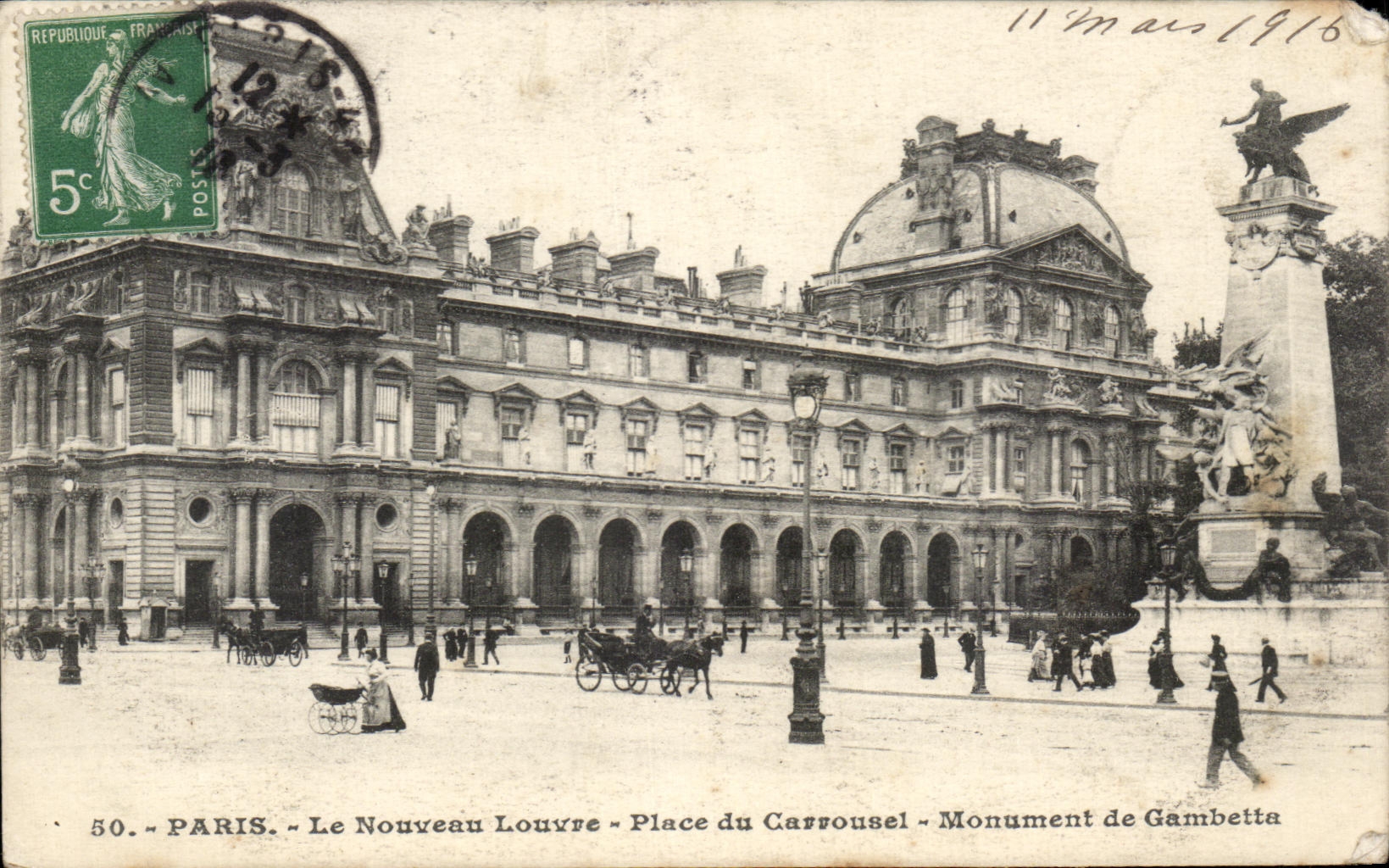 CPA Paris Le Nouveau Louvre Place du Carrousel Monument de Gambetta