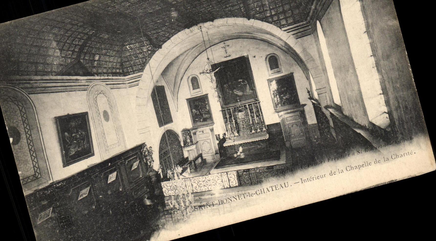 CPA Saint Bonnet Le Chateau Interieur De La Chapelle