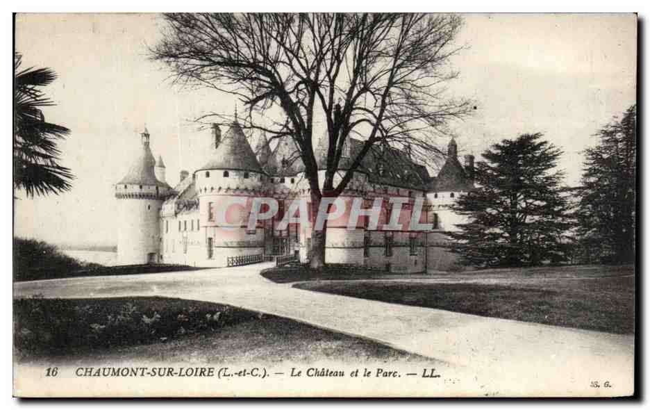 CPA Chaumont Sur Loire Le Chateau Et Le Parc