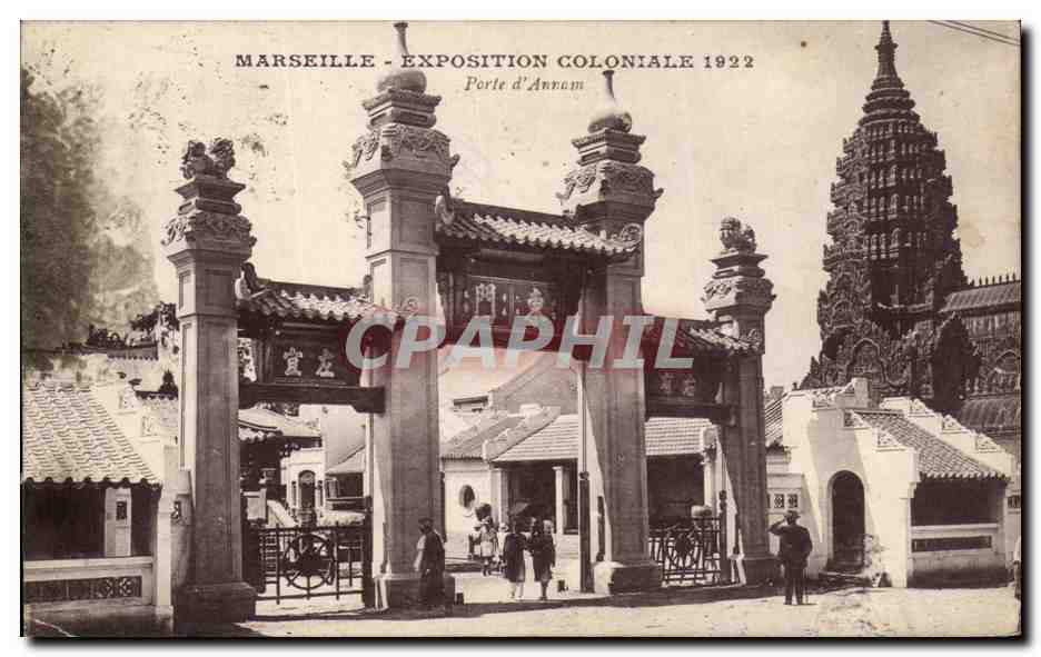 CPA Marseille Exposition Coloniale Porte d'Annam 1922