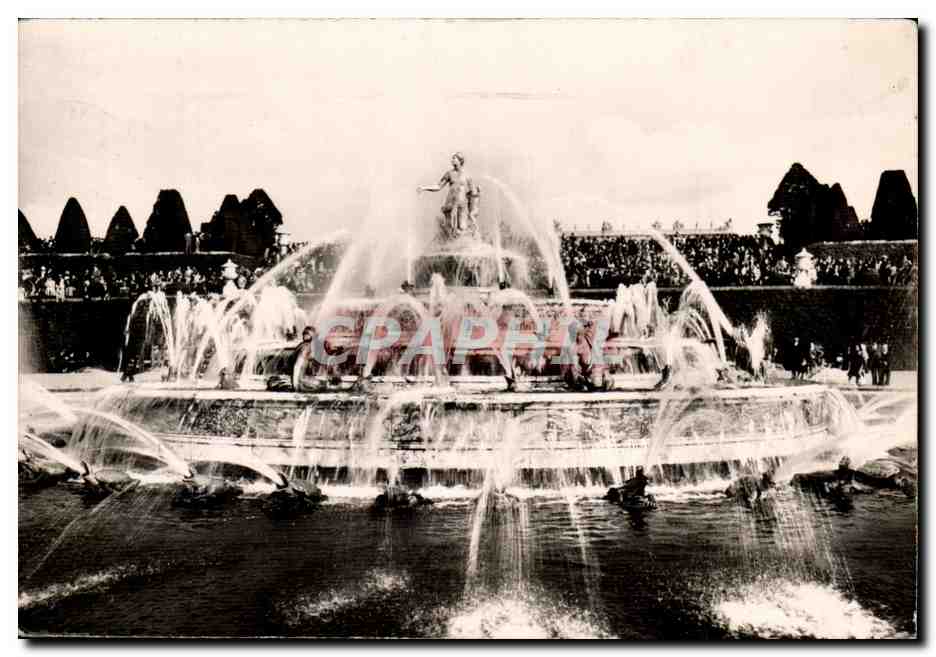 CPA Versailles Parc du Chateau Le Bassin de Latone