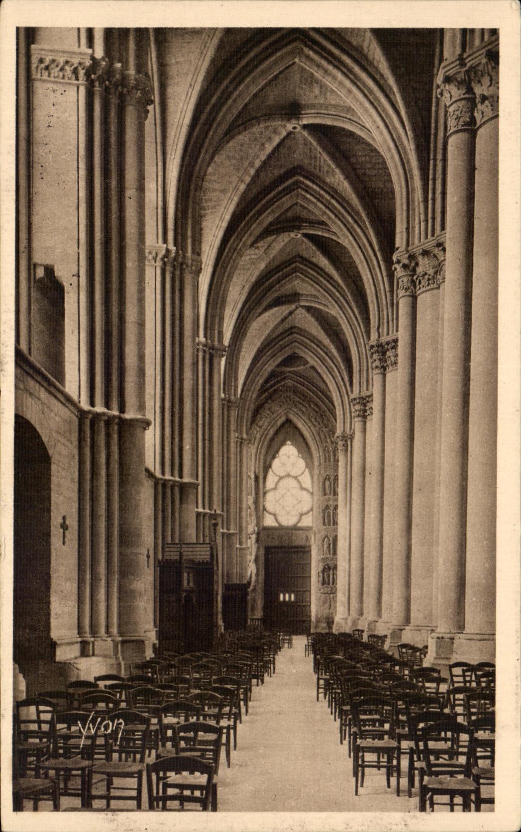 Reims - Cathédrale - Transept Sud — Éditions d'Art YVON
