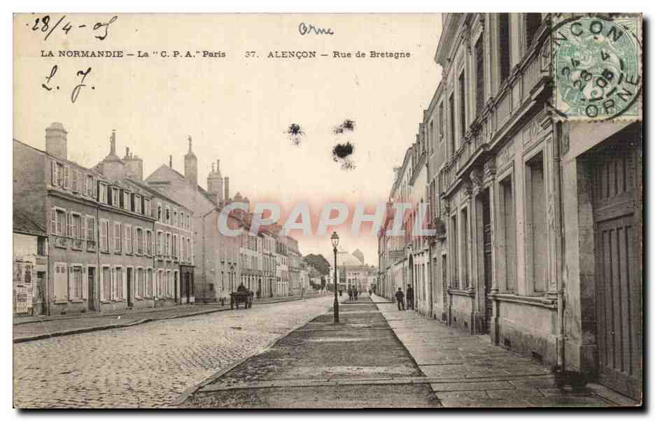 CPA La normandie Alencon Rue de Bretagne