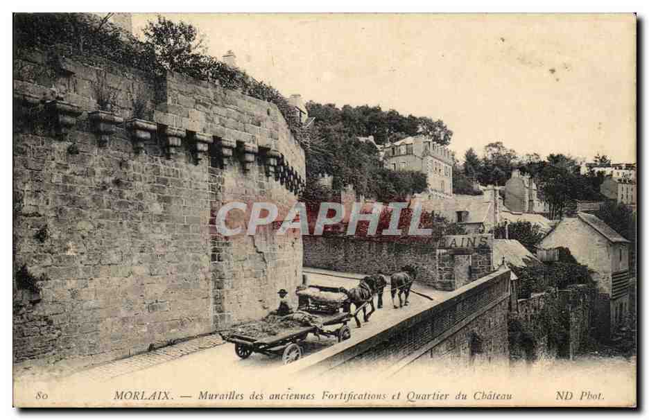 Morlaix — Murailles des anciennes Fortifications et Quartier du Château — ND Phot.