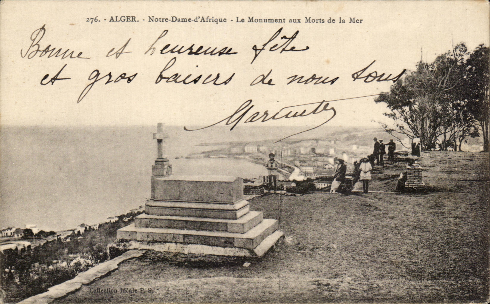 CPA Alger Notre Dame d'Afrique Le Monument aux Morts de la Mer