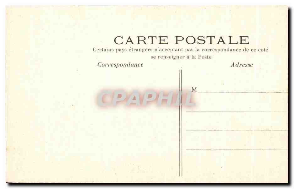 CPA Palais de Versailles Un Coin de la Cour d'Honneur — Verso
