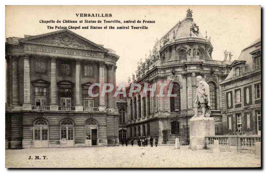 CPA Versailles Chapelle du Chateau et Statue de Tourville amiral de France 