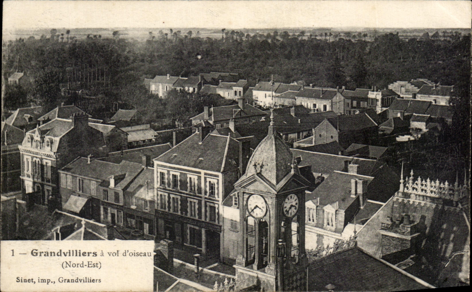 Grandvilliers — vue aérienne Nord-Est — Sinet, imp., Grandvilliers