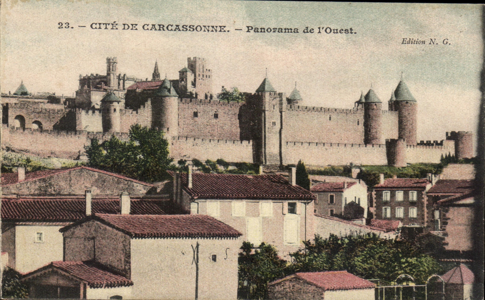 CPA La Cite de Carcassonne Panorama de I'Ouest