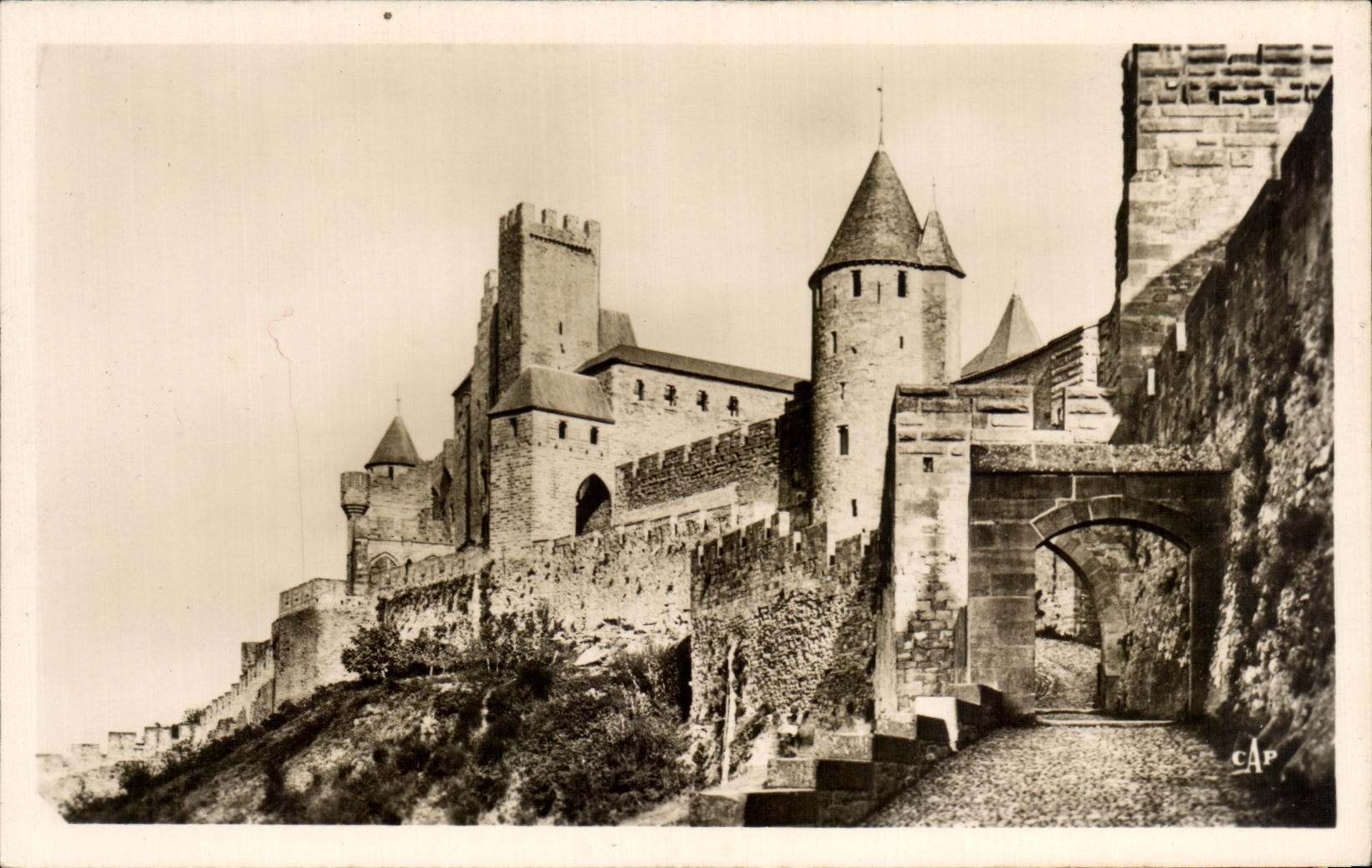 CPA Carcassonne Les Avant Portes de I'Aude