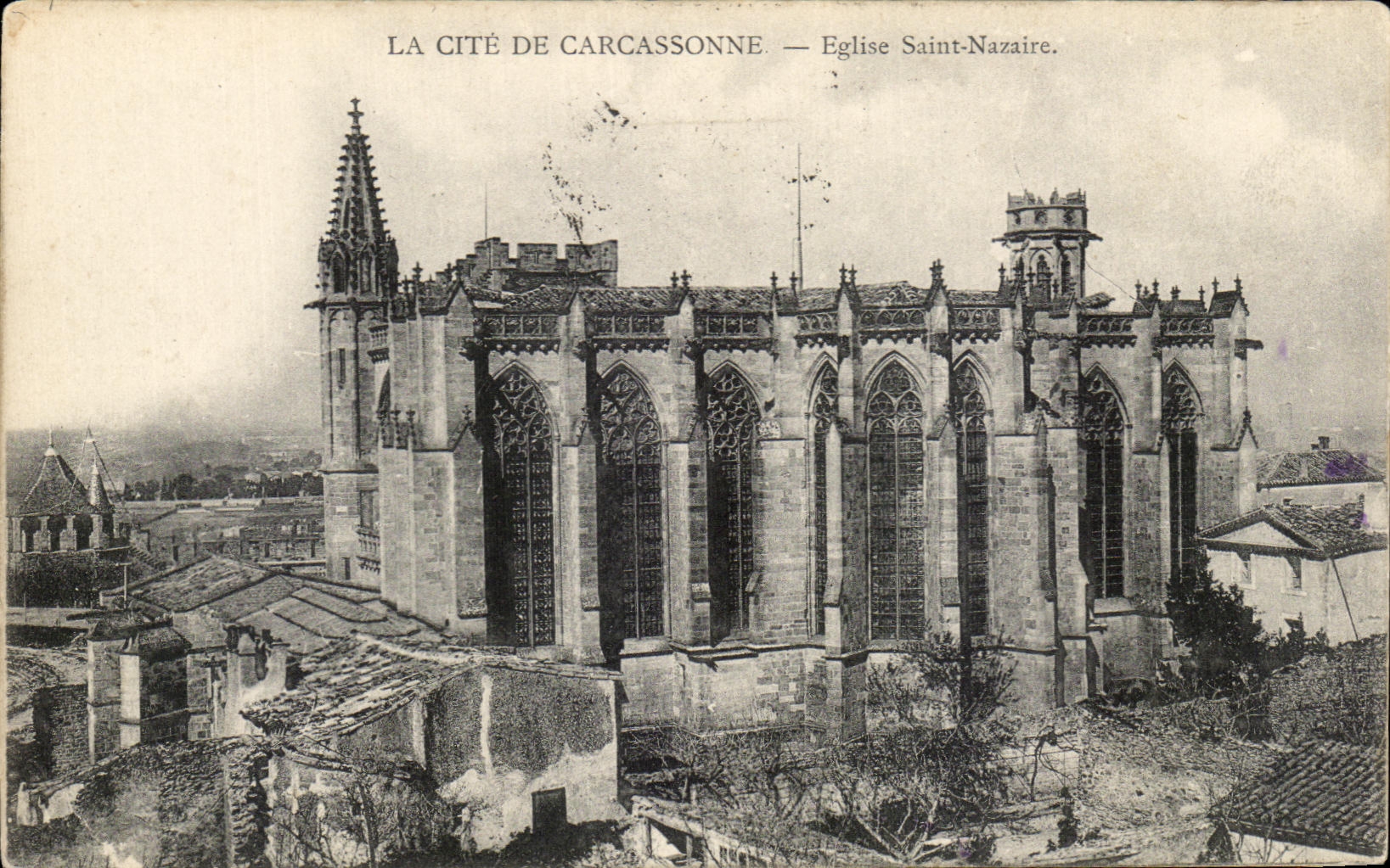 CPA Carcassonne Cite De Eglise Saint Nazaire