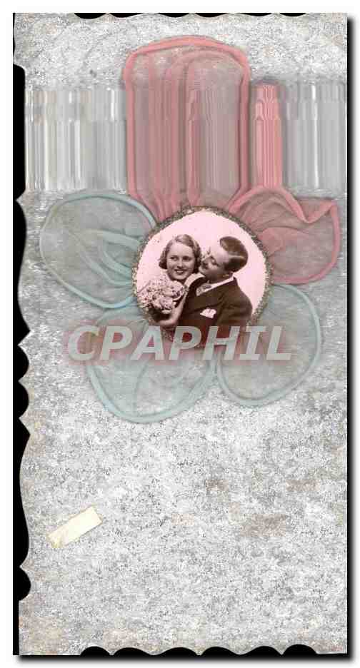 CPA Couple Fleurs Couple Femme