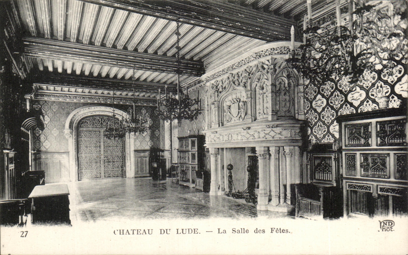 CPA Chateau Du Lude La Salle des Fetes