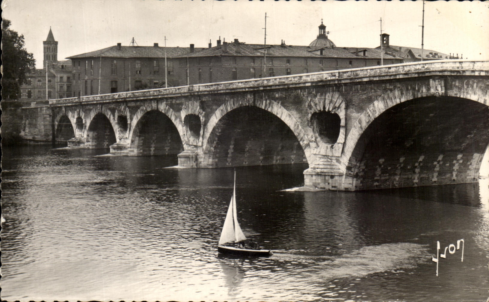 CPA Toulouse La Garonne Le Pont neuf et l'hopital
