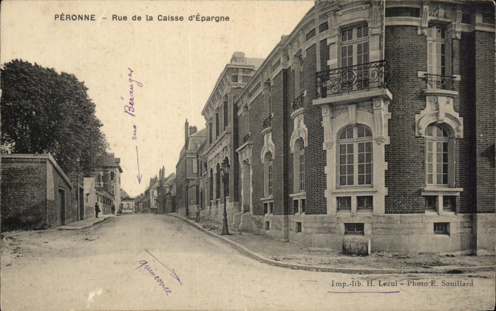 CPA Peronne Rue De La Caisse d'Epargne