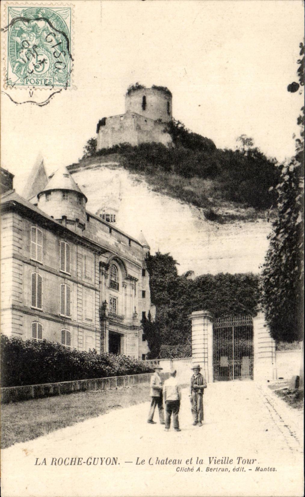 CPA La Roches Guyon Le Chateau et la Vieille Tour