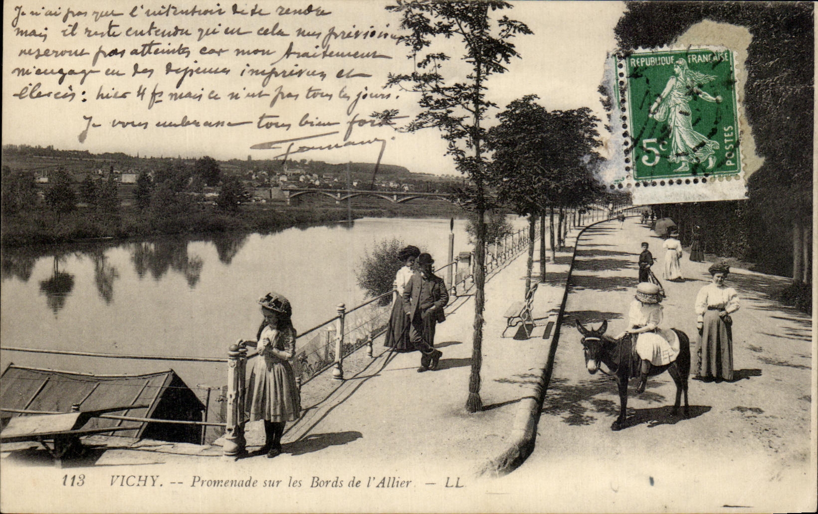 Vichy — Promenade sur les Bords de l'Allier — LL