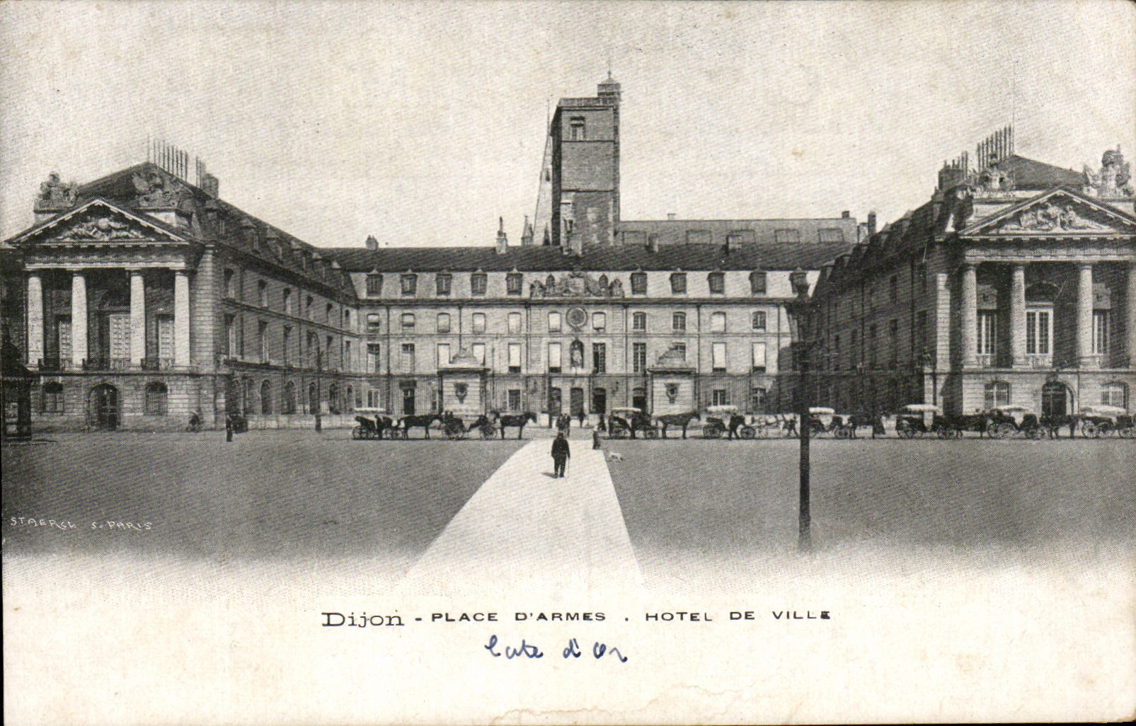 Dijon - Place d'Armes - Hôtel de Ville — éditeur Staerck, Paris