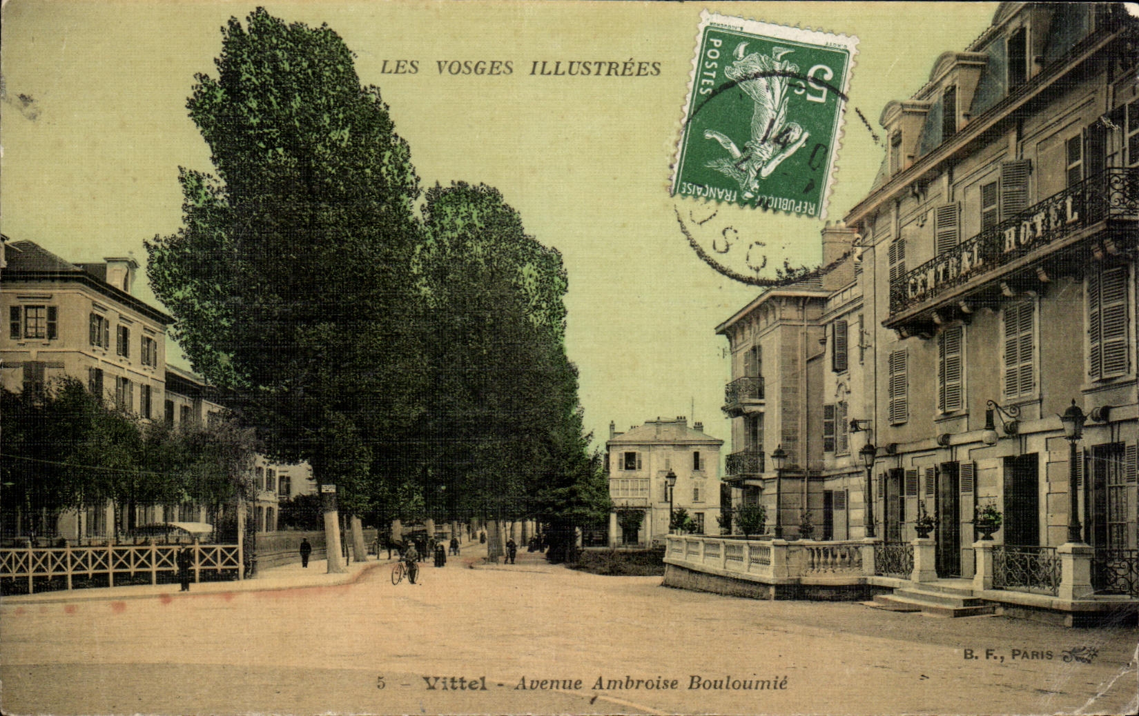 CPA Vittel Avenue Ambroise Bouloumie Central Hotel