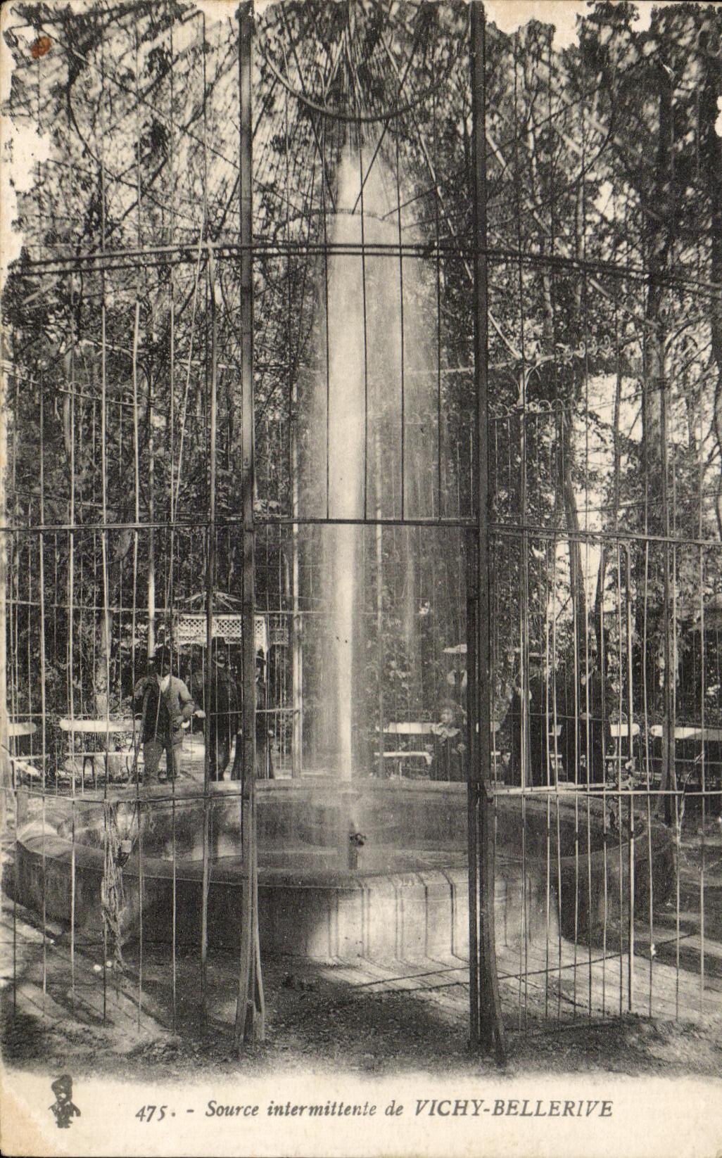 CPA Source Intermittente De Vichy Bellerive