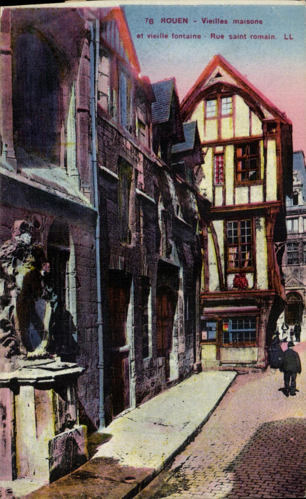 CPA Rouen Vieilles Maisons Et Vieille Fontaine Rue Saint Romain