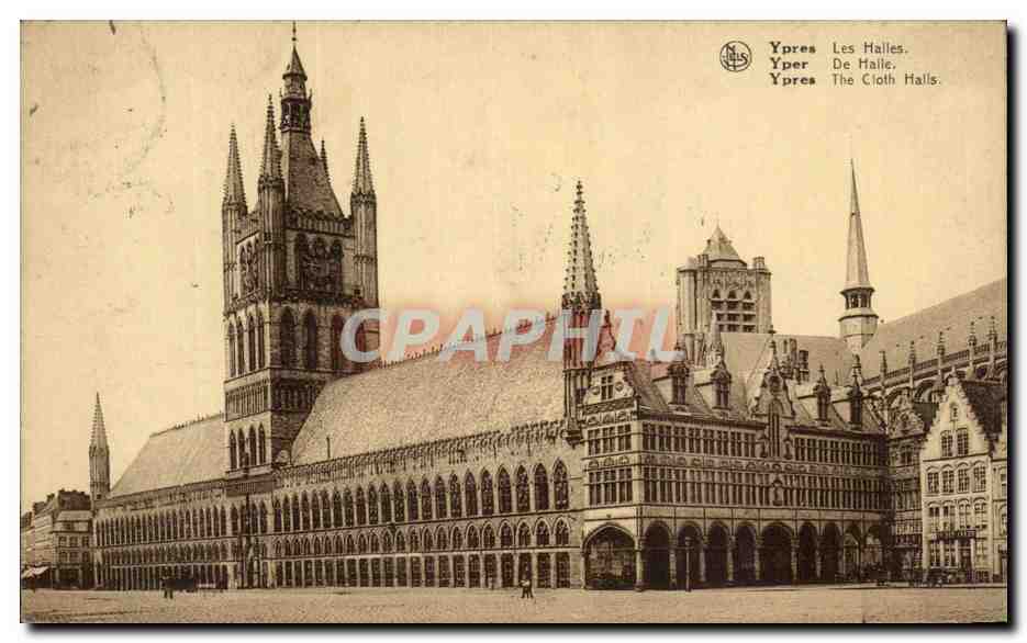 CPA Ypres Les Halles De Halle The Cloth Halls