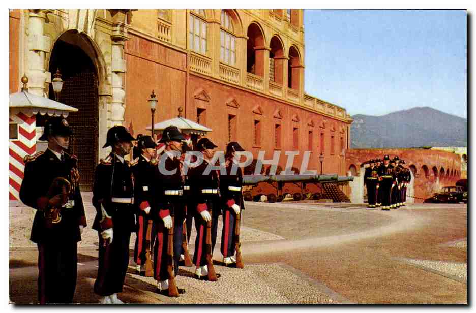 Monaco — La relève de la Garde des Carabiniers de S.A.S. le Prince de Monaco — Éditions d'Art Montluet, Nice