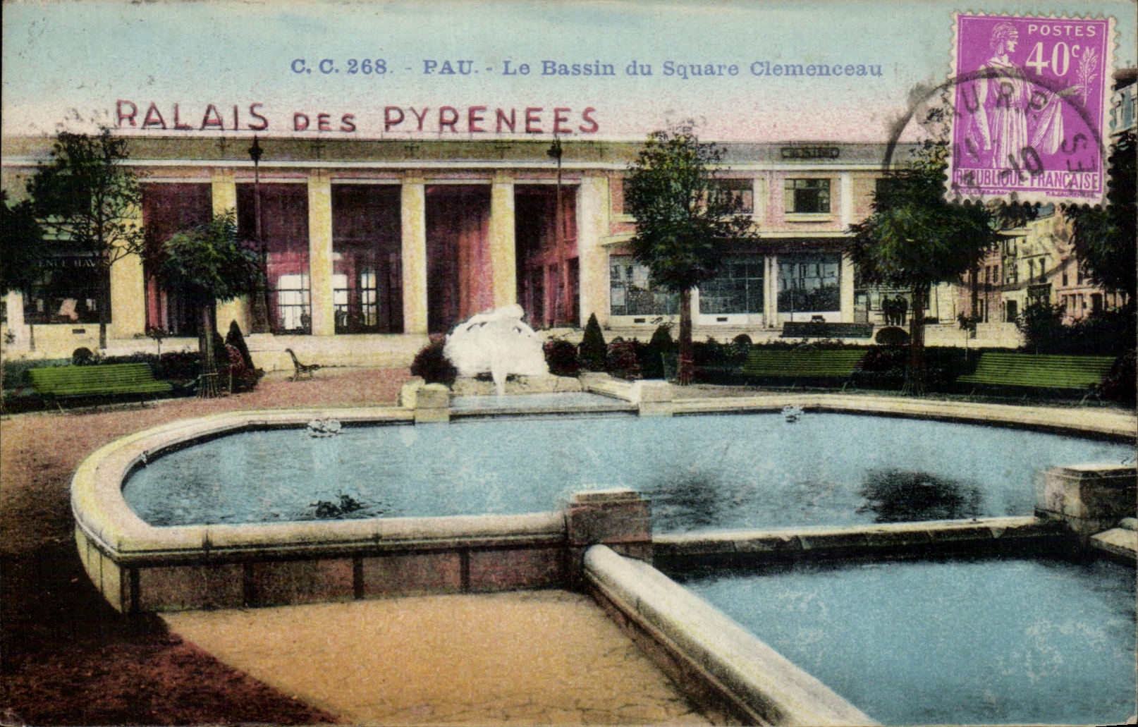 Pau - Der Bassin des Square Clemenceau — Ralais des Pyrénées, C.C. 268