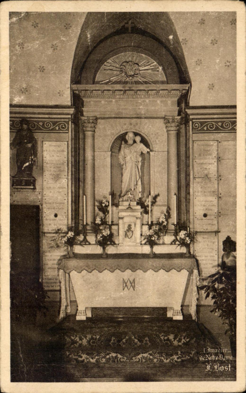 CPA Notre Dame De Vichy Ancienne Eglise Dediee A sAint Blaise Chapelle