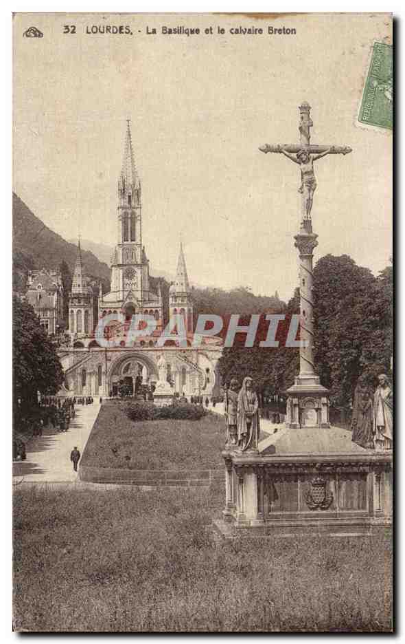 CPA Lourdes La Baslique et le Calvaire Breton