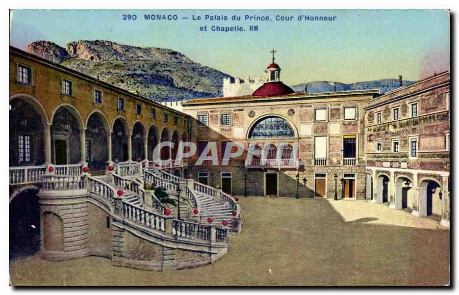 CPA Manaco Le Palais du Prince Cour d'Honneur Et Chapelle