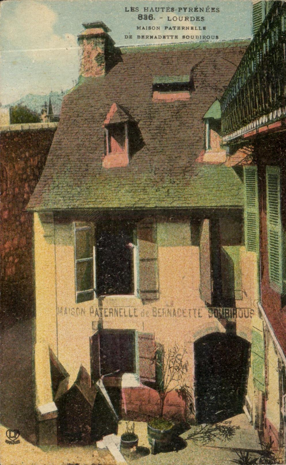 CPA Les Hautes Pyrenees Lourdes Maison de Bernadette Soubirous 