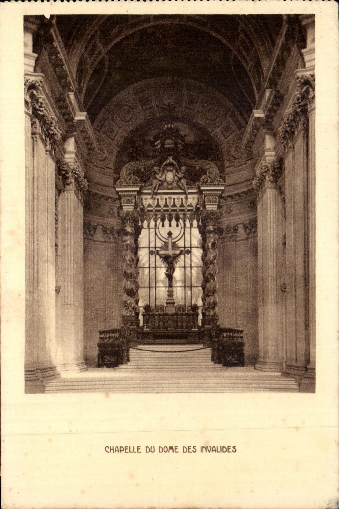 CPA Chapelle Du Dome Des Invalides Paris 