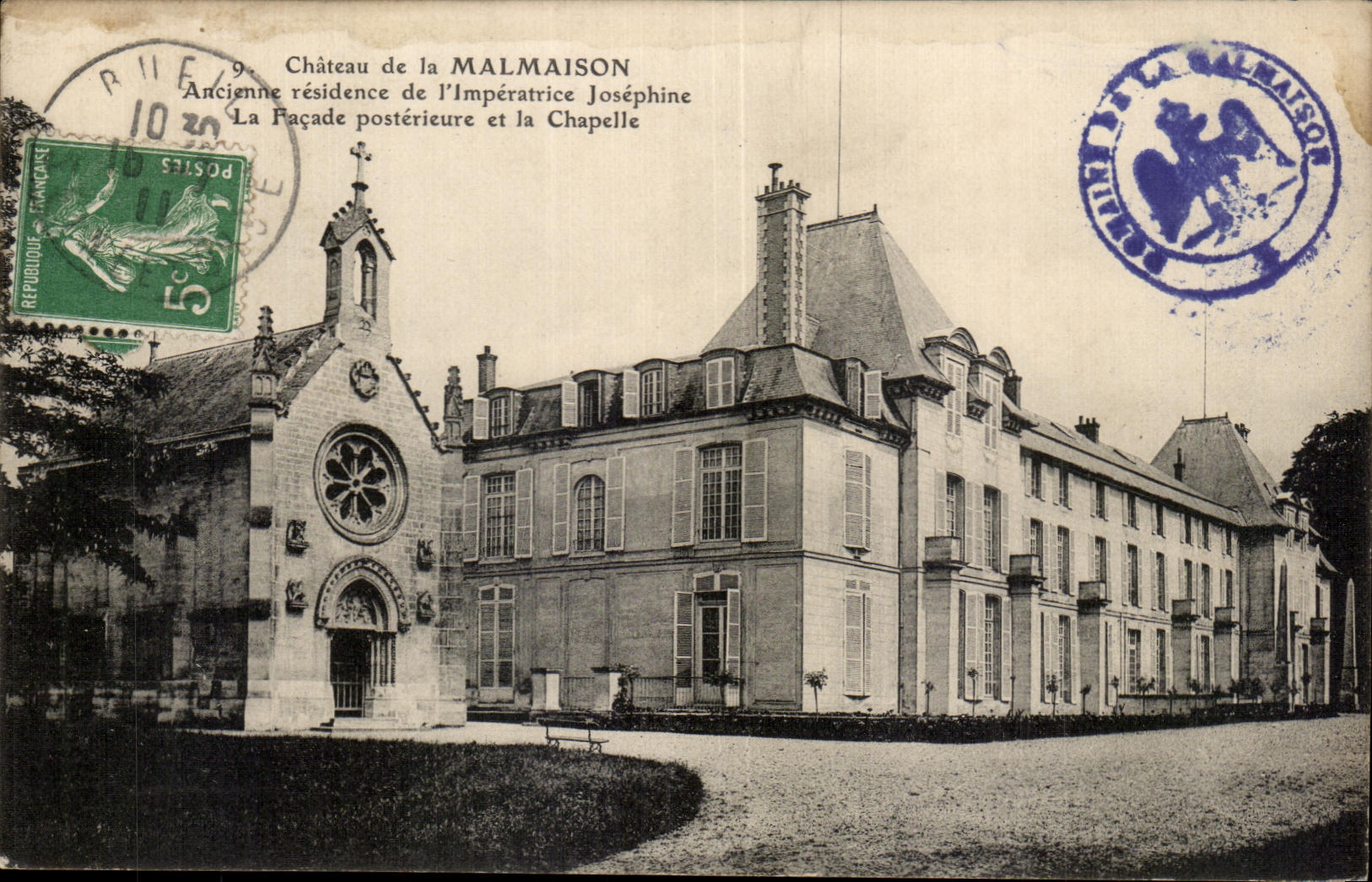 CPA Chateau De La MalMaison Ancienne Residence De l'lmperatrice Josephine La Facade Posterieure Et La Chapelle