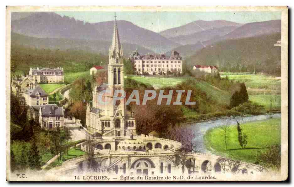 CPA Lourdes Eglise du Rosaire de ND de Lourdes 