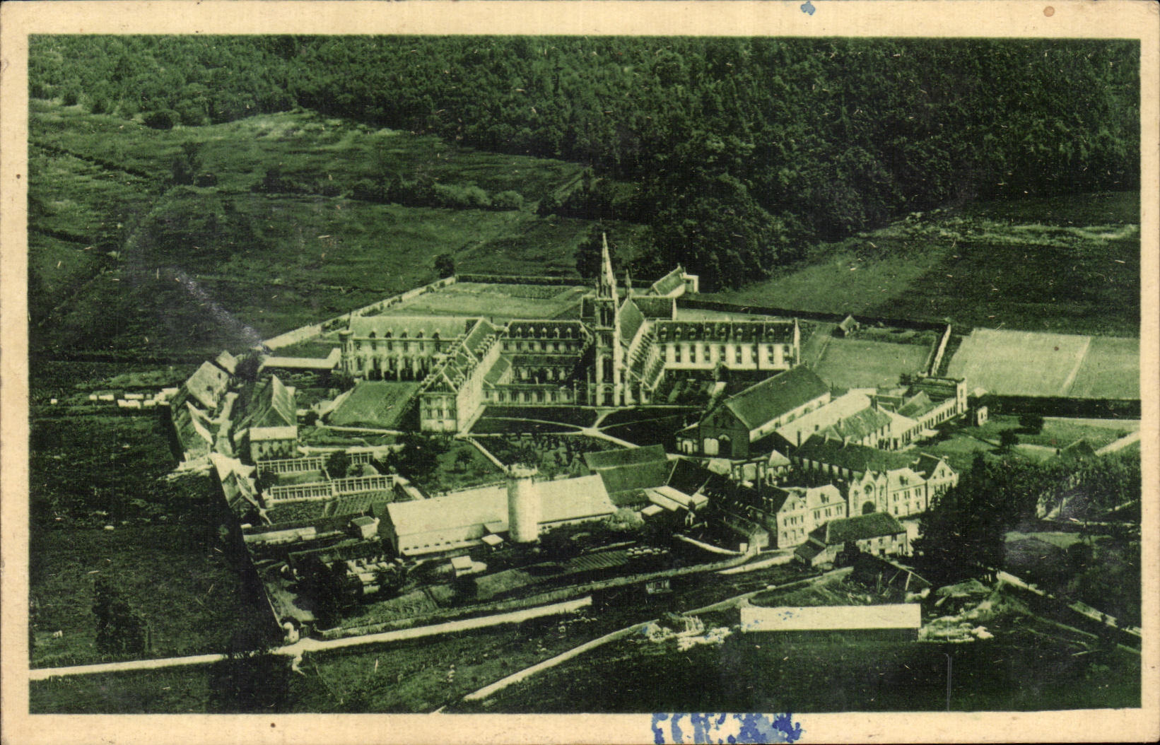 CPA Abbaye Grande Trappe Vue de Face 