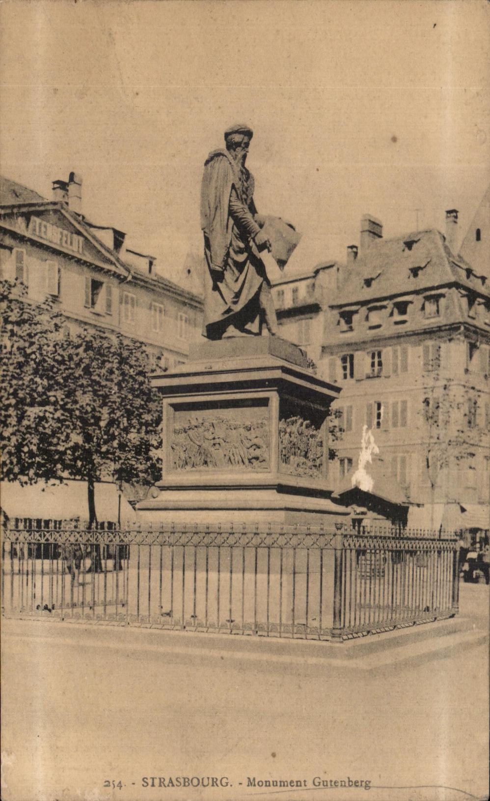 CPA Strasbourg Monument Gutenberg