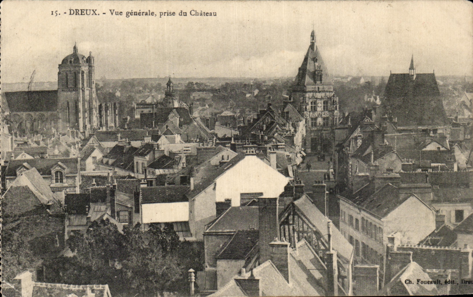 CPA Dreux Vue Generale Prise du Chateau
