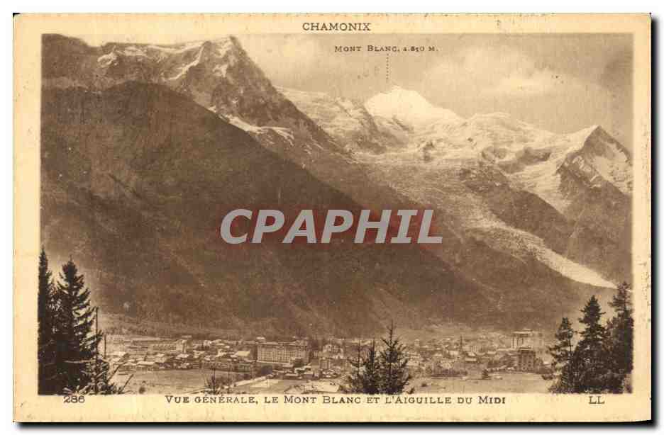 CPA Chamonix Mont Blanc Vue Generale Le Blanc Et L'Aiguille Du Midi
